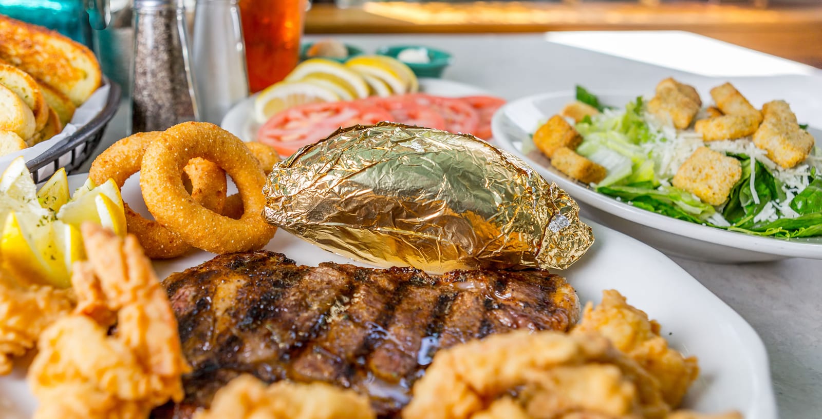 Seafood Restaurant Hendersonville, NC | Bay Breeze | Family Restaurant in Hendersonville, GA