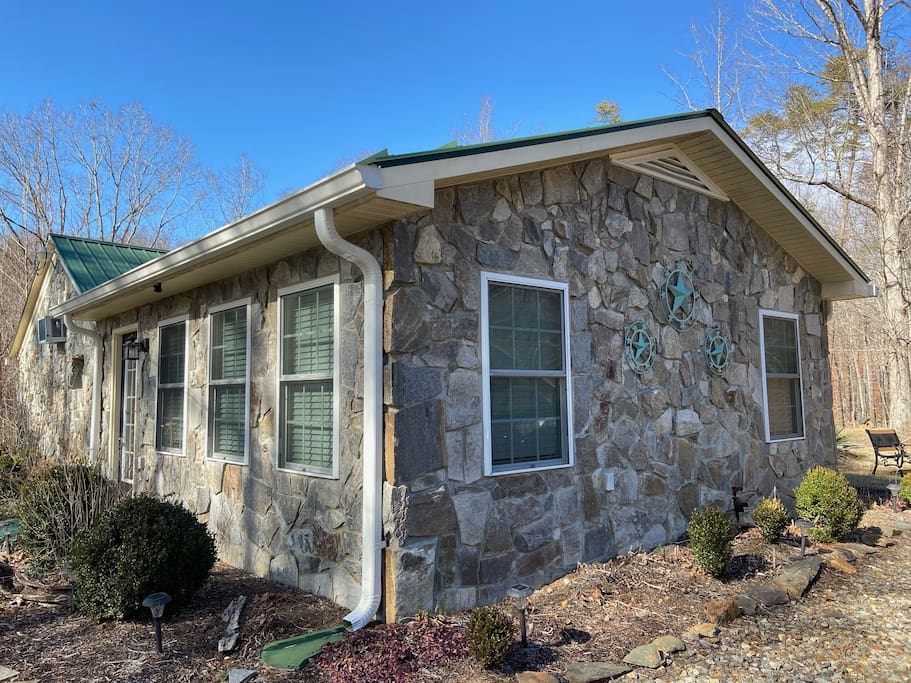 This Land - Unique Vacation Rental in Virginia