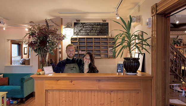 Homestyle Hostel Inn & Restaurant ~ Ludlow, Vermont