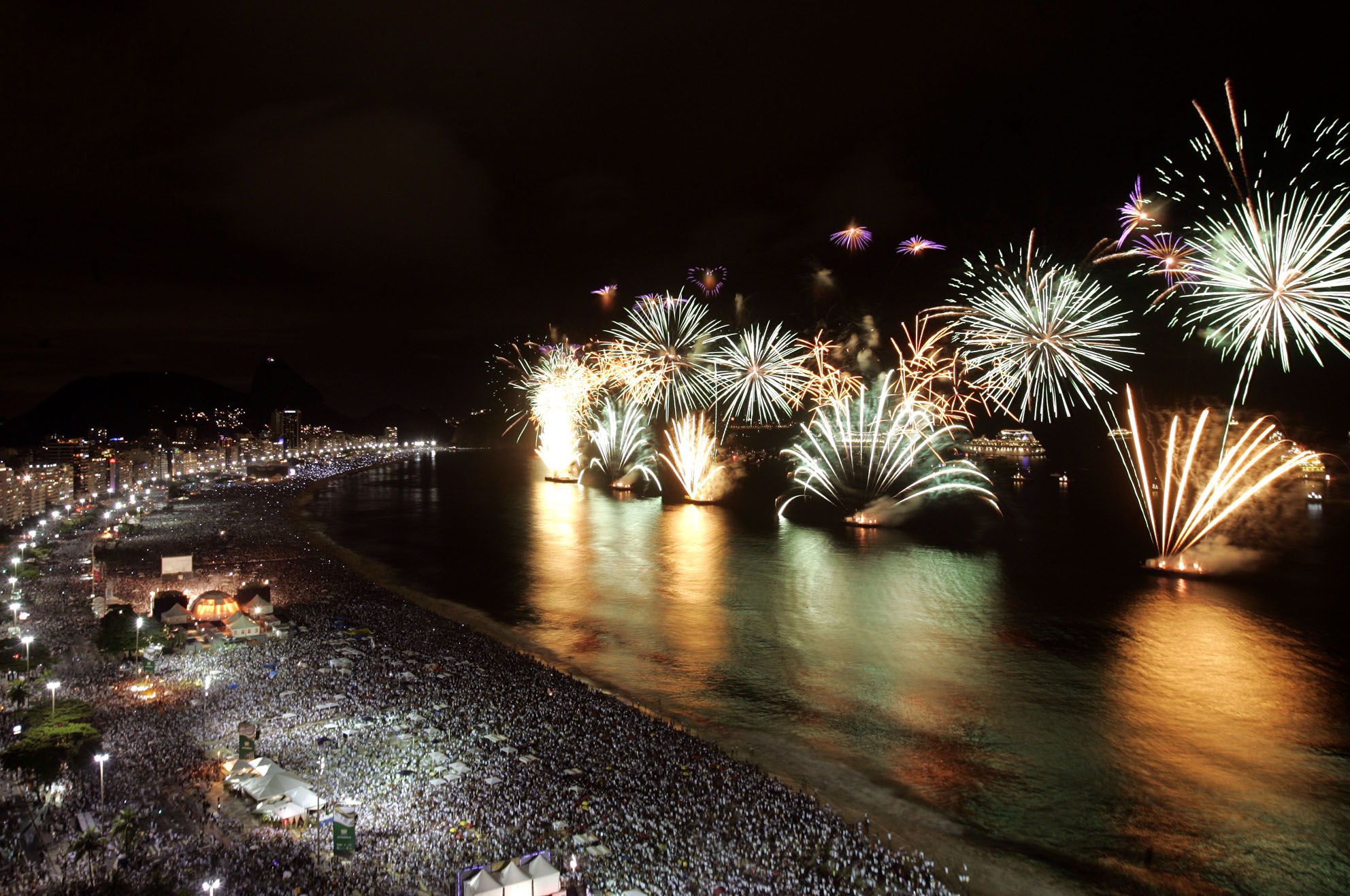 NEW YEARS EVE IN RIO DE JANEIRO