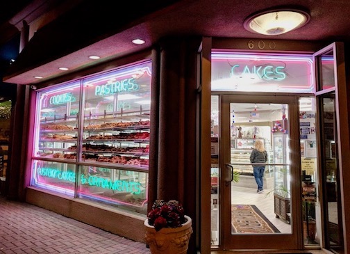 Del Ponte's Bakery