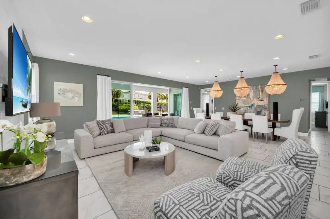 Epic House Party Rentals for an Exclusive Event