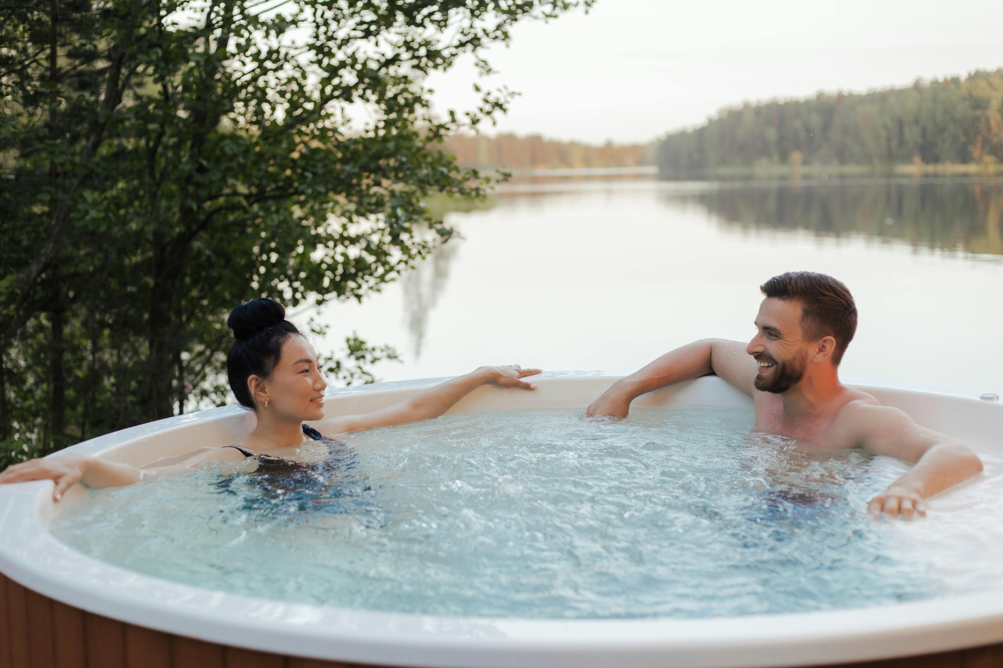 8 Tips to Transform Your Vacation Rental Into a Couple's Retreat