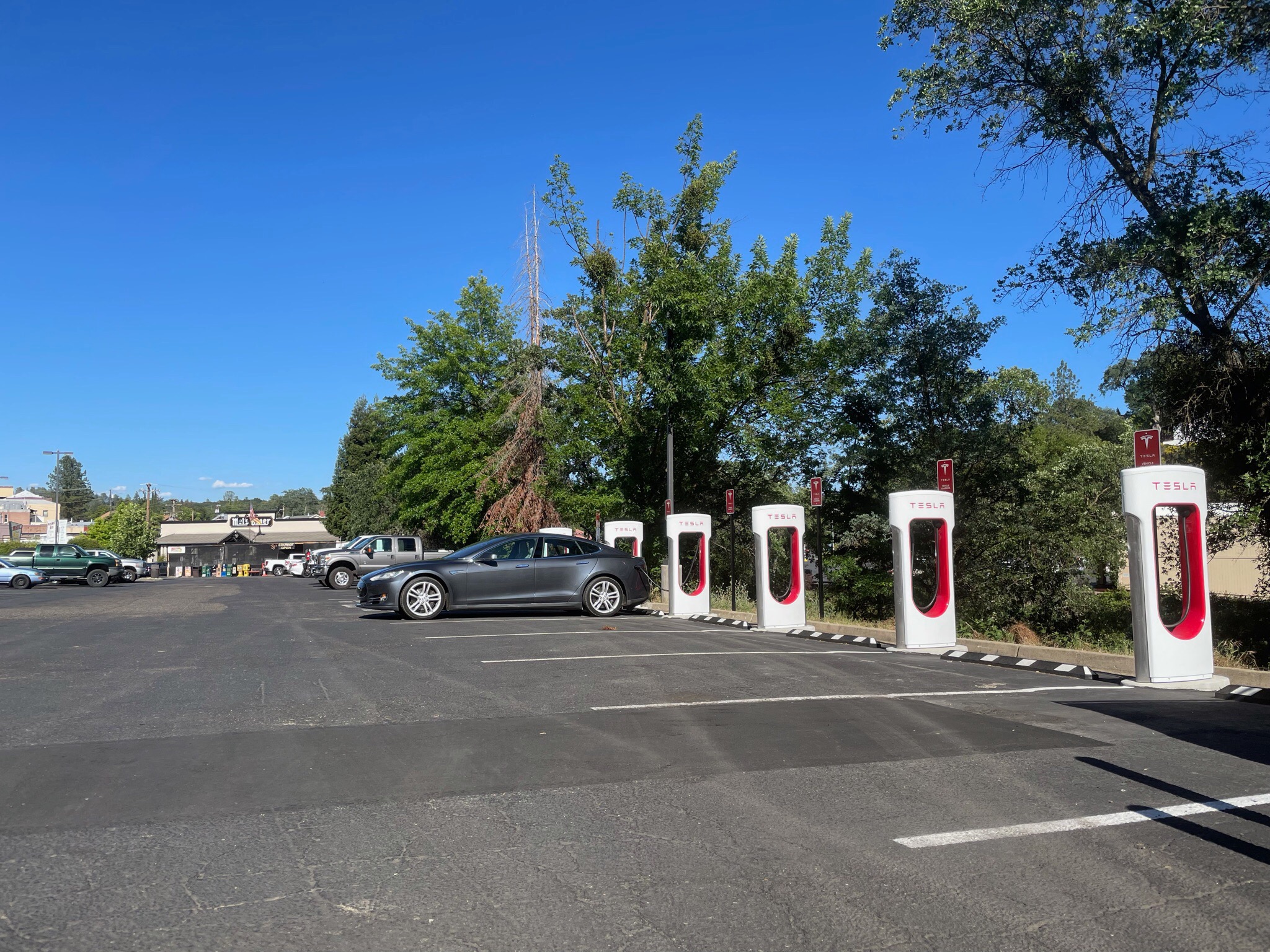 For EV owners: Explore the Gold Country without Range Anxiety!