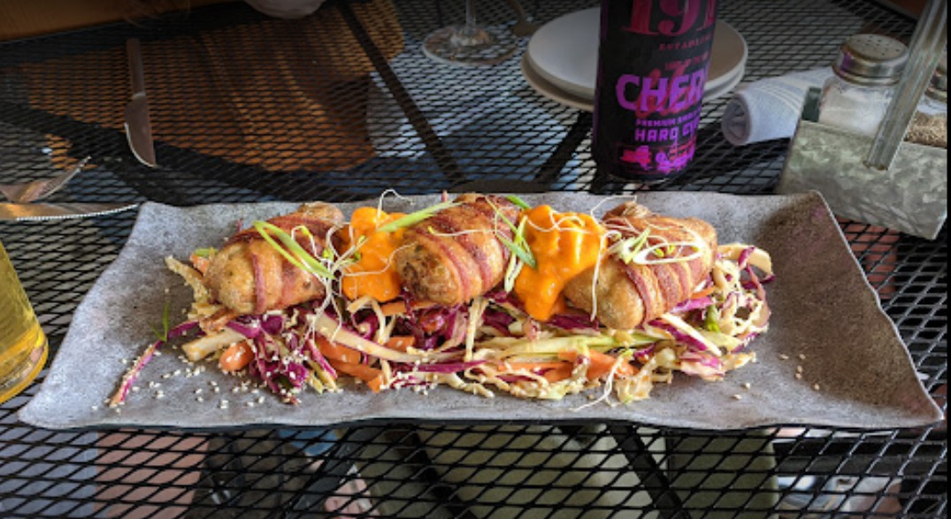 Live  Oak  GastroPub - Relocating to Burnsville