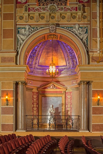 Saenger Theatre