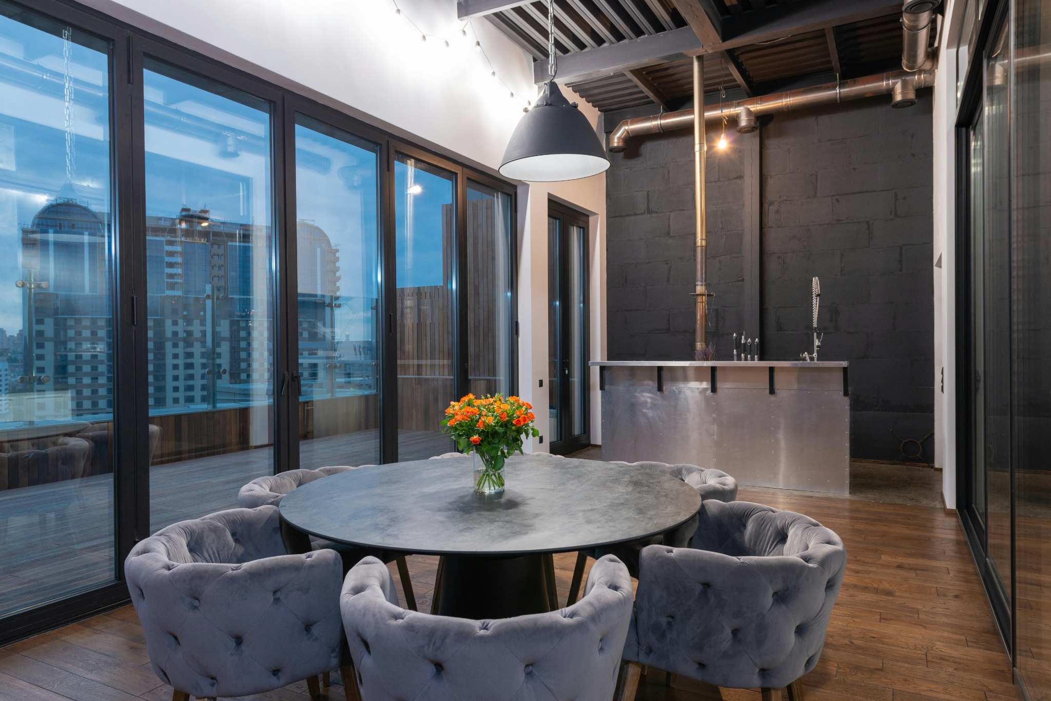 How to Stage a Vacation Rental: Practical Tips and Hacks