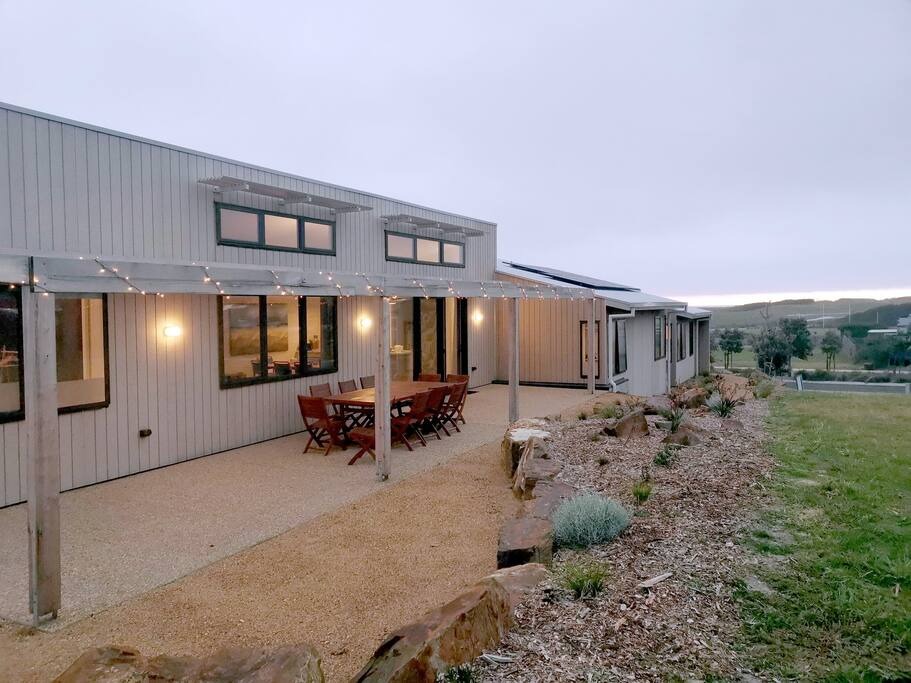 Eco-Friendly Vacation Homes with Energy-Efficient Appliances