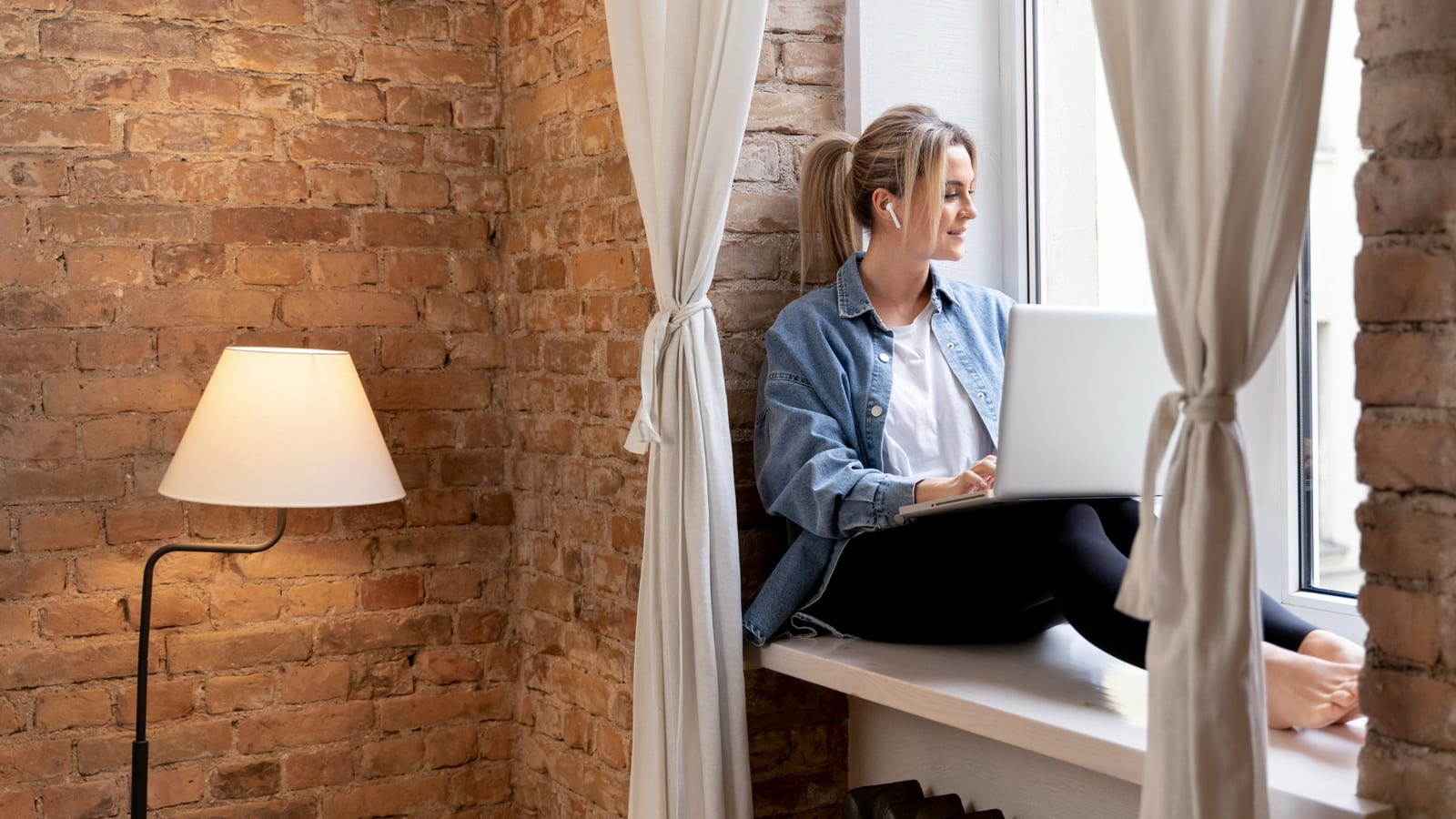 Vacation Rental Email Marketing: Tips to Secure More Bookings