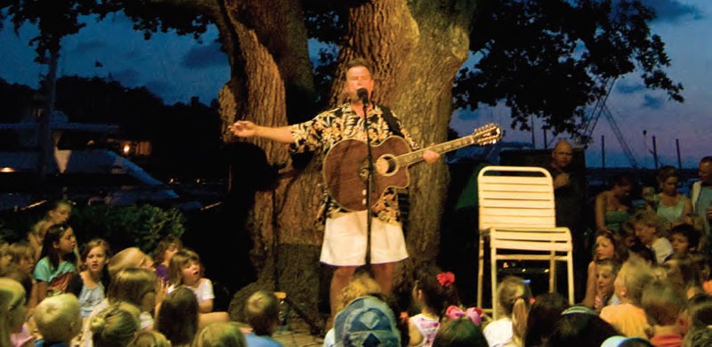 FAMILY CONCERTS in HARBOUR TOWN - Memorial Day, Summer, Thanksgiving, and Christmas
