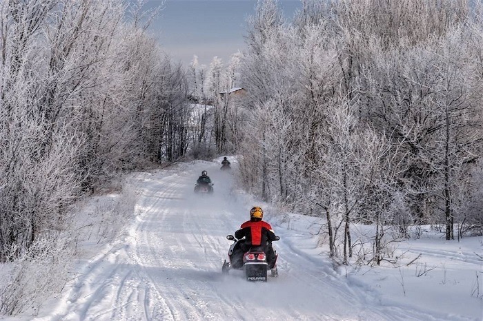 Snowmobiling Basecamp at Cabin Fevers Near Powderhorn & Snowriver