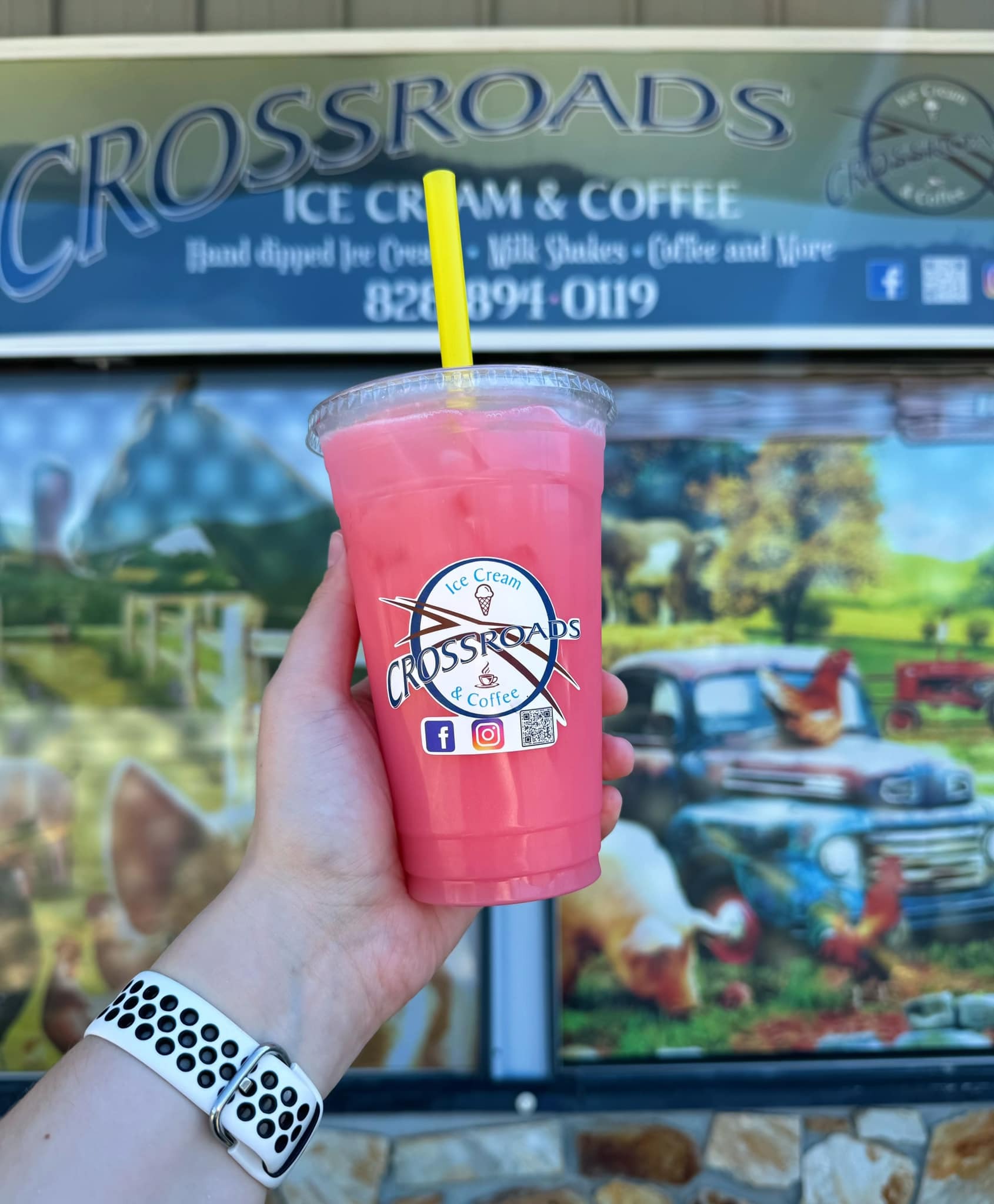 Crossroads Ice Cream & Coffee