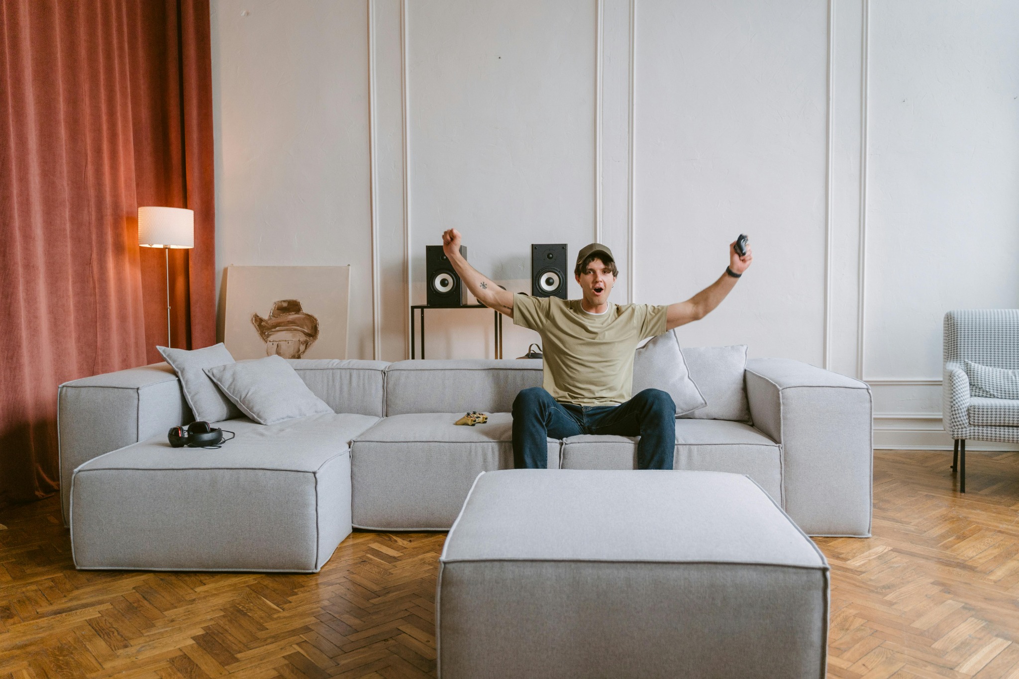 How to Set Up a Game Room in Your Vacation Rental