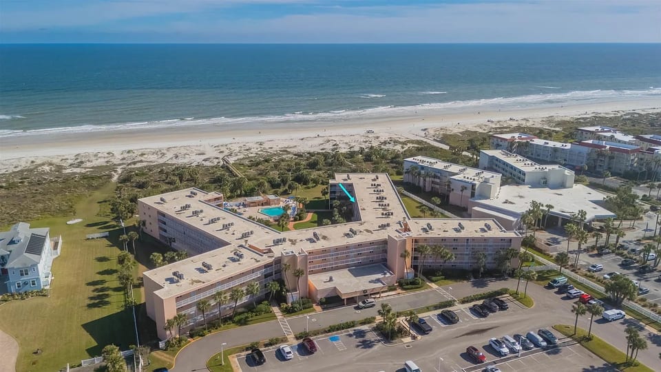 Ocean View Condo vs Hotel in St. Augustine Beach: What’s Better?