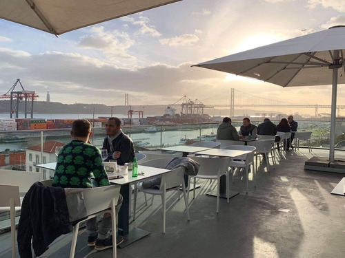 WHERE TO EAT AND DRINK IN LISBON