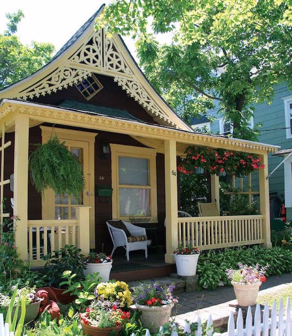 Victorian Cottage in Ocean Grove