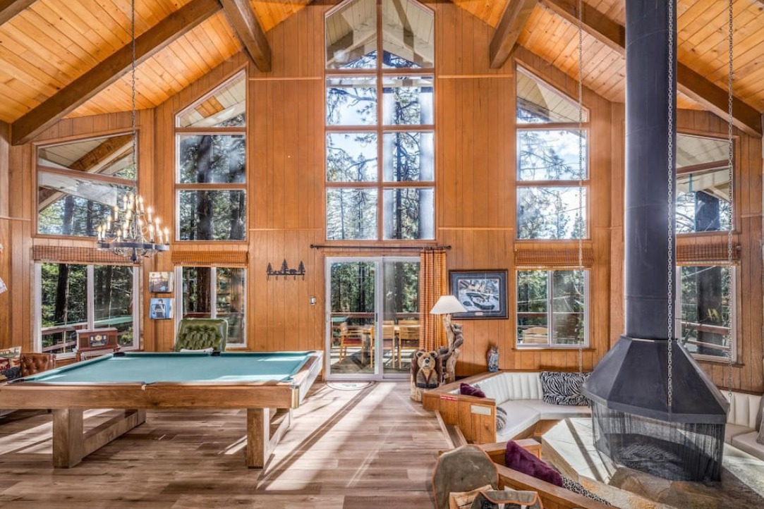 7 Large Vacation Rentals for Big Groups or Families