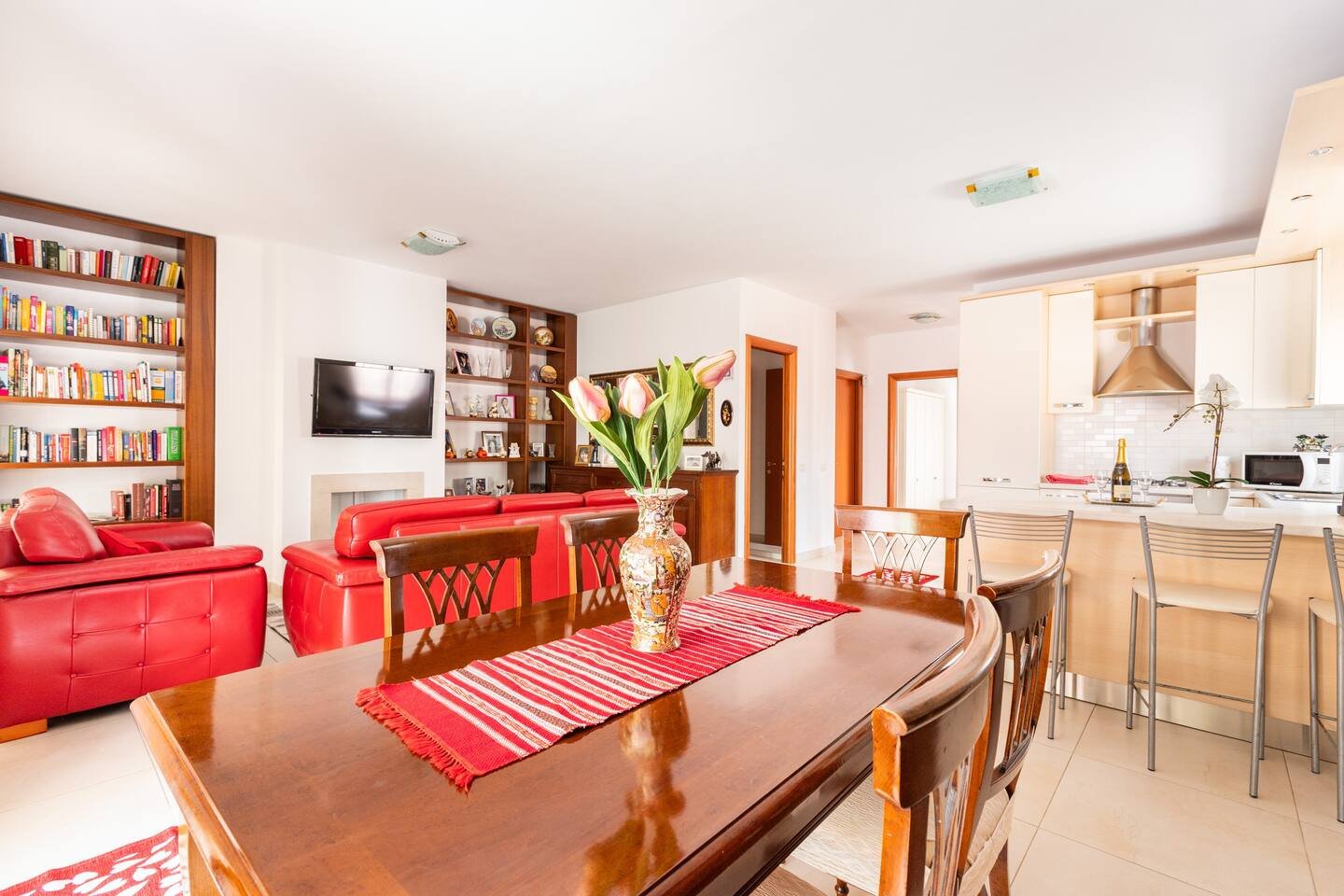 Rome Villa with Air Conditioning in All Rooms: Stay Cool & Comfortable