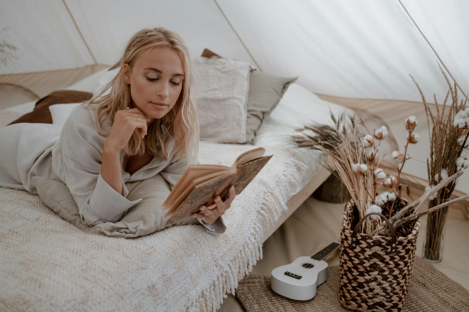 Why Guests Relax Faster in Certain Homes