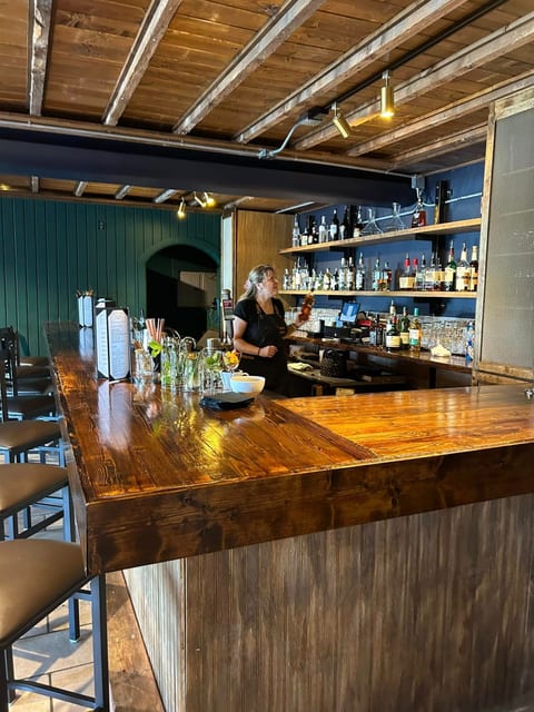 The Skyline Restaurant and Bar