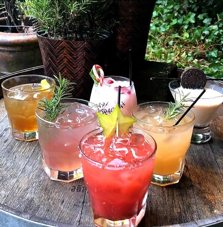 Snap Dragon Bar + Kitchen