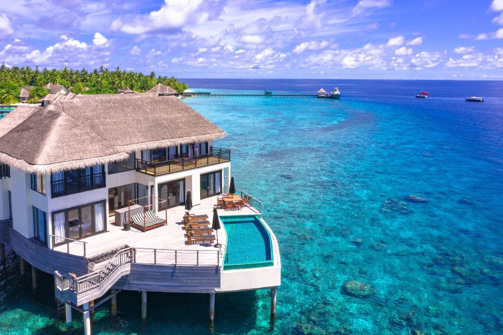 Tropical vacation rentals that feel like a resort