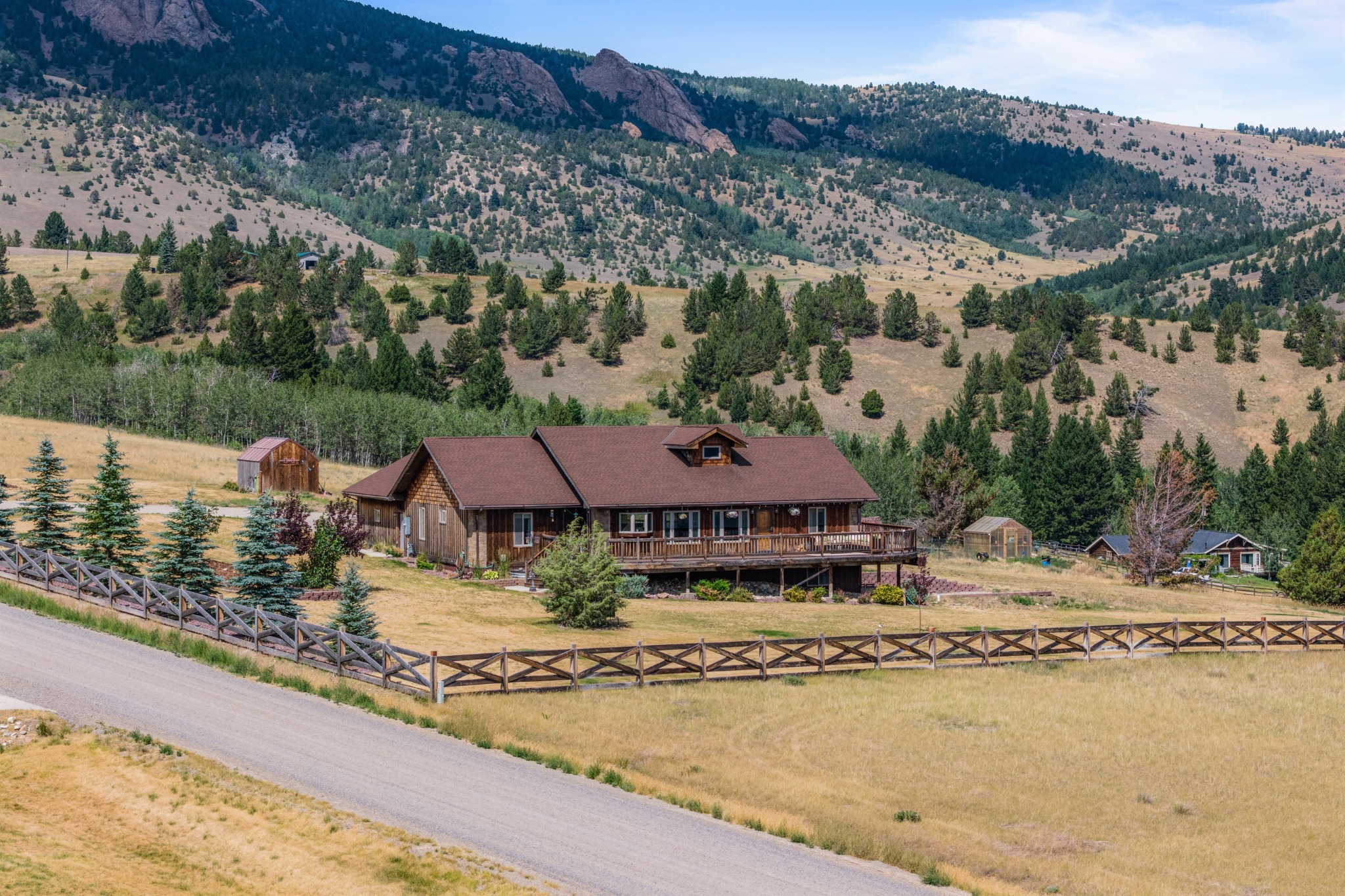 Montana's Best Short-Term Rentals for Every Season
