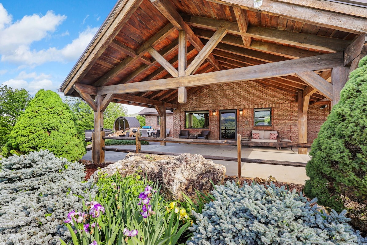 Cabins, City Stays, and More: Best Tennessee Rentals