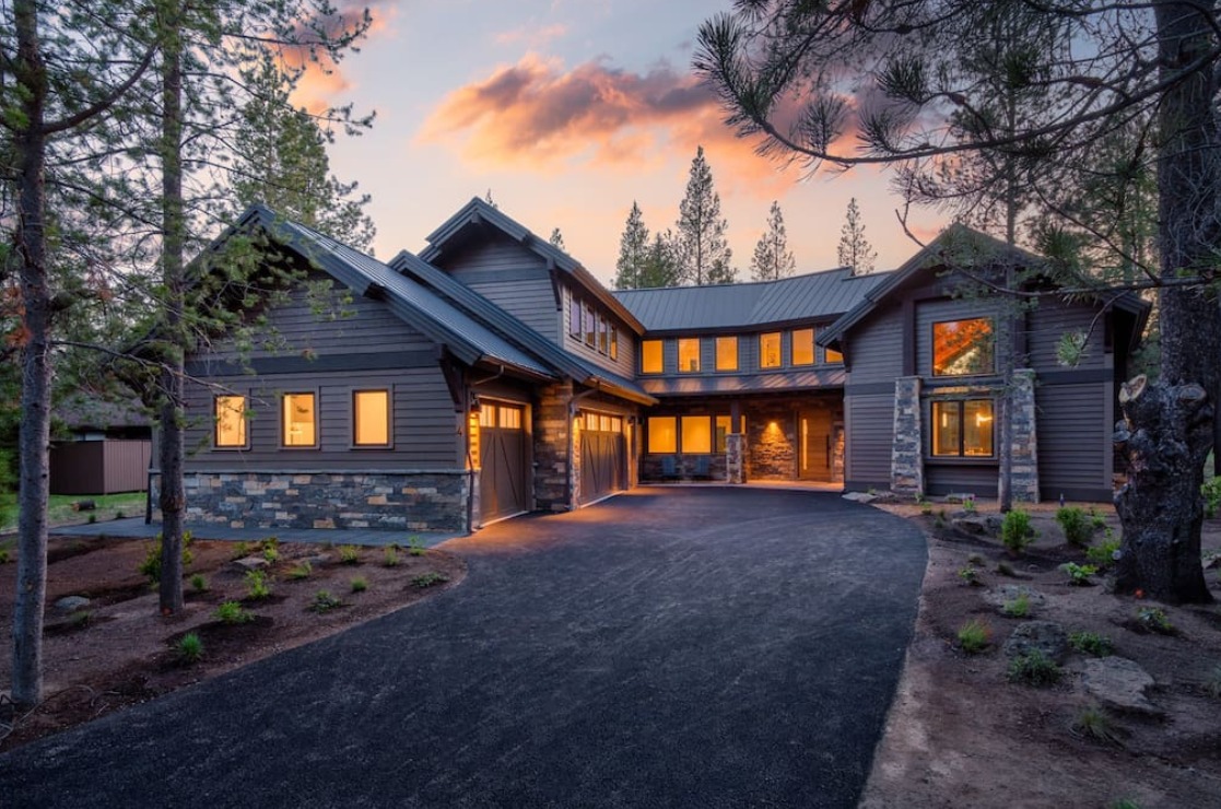 Best Luxury Vacation Rentals for a Lavish Getaway