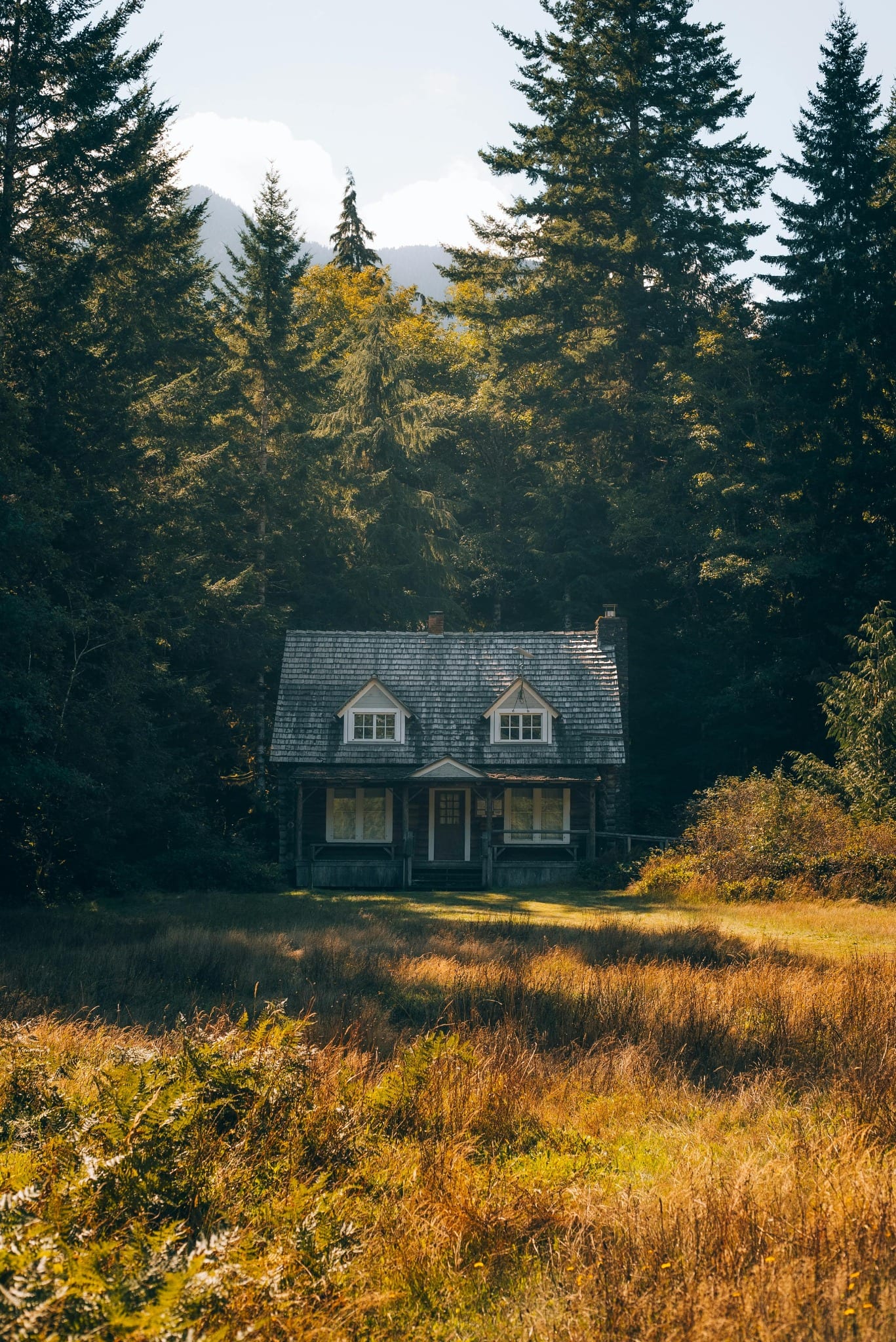 Spooky Vacation Rentals to Book for Halloween 2025