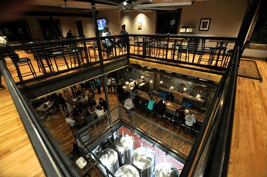 Homeplace Beer + Hog Hollow Pizza