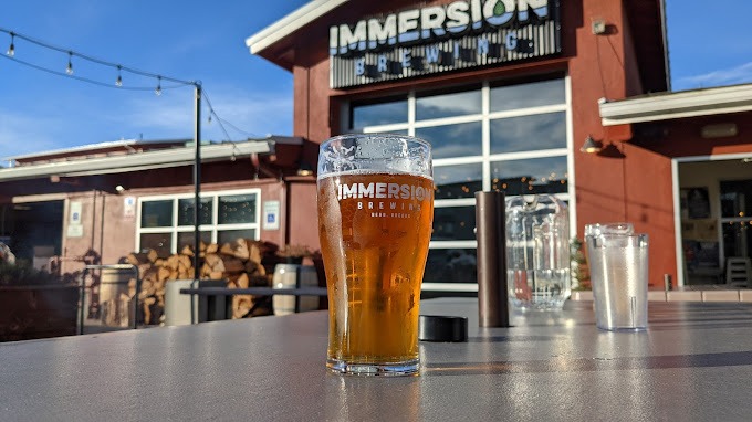 Exploring Sunriver's Craft Beer Scene: A Tasting Tour of Local Breweries