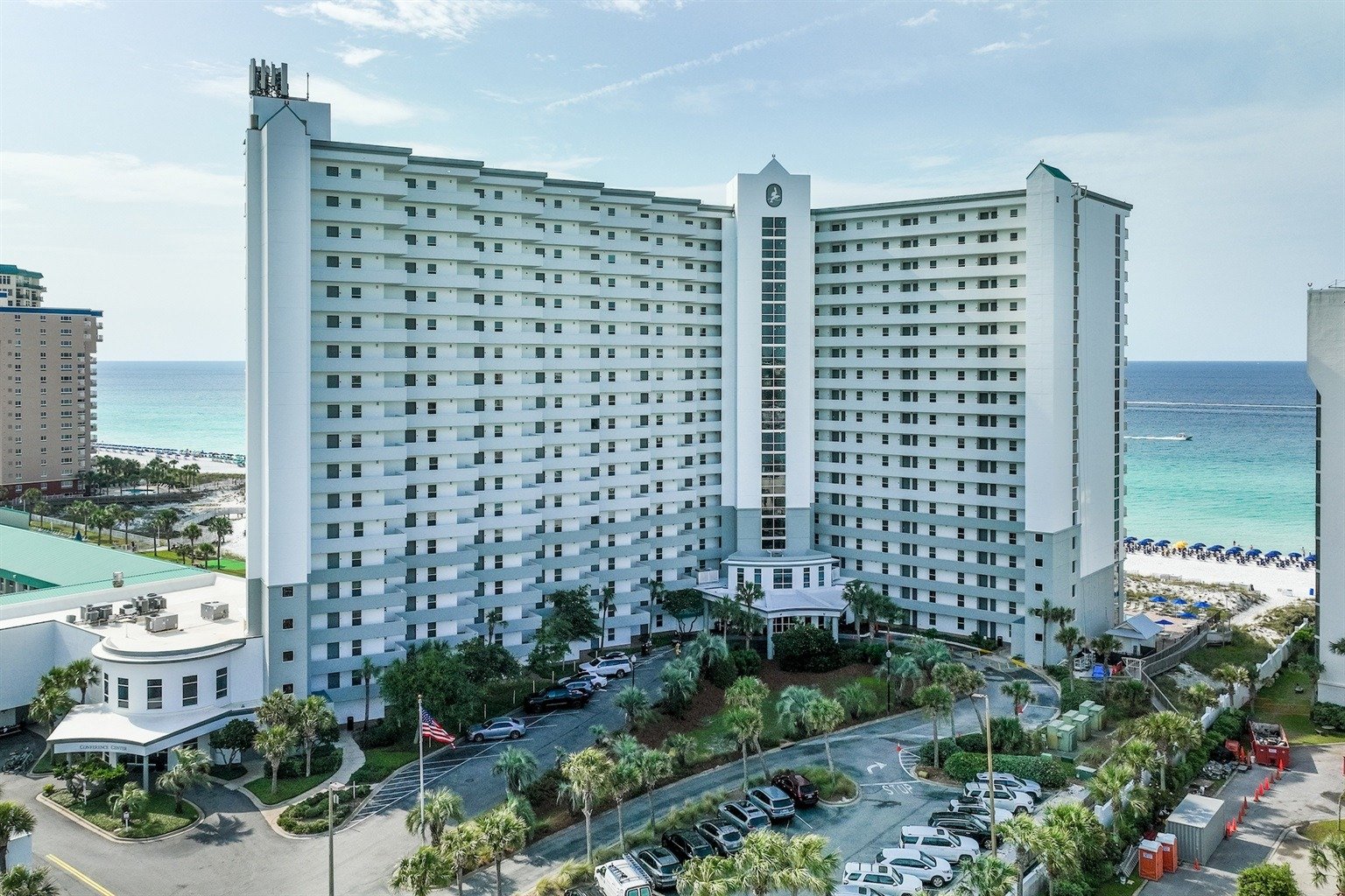 Beachfront condo with ocean views in Destin, Florida