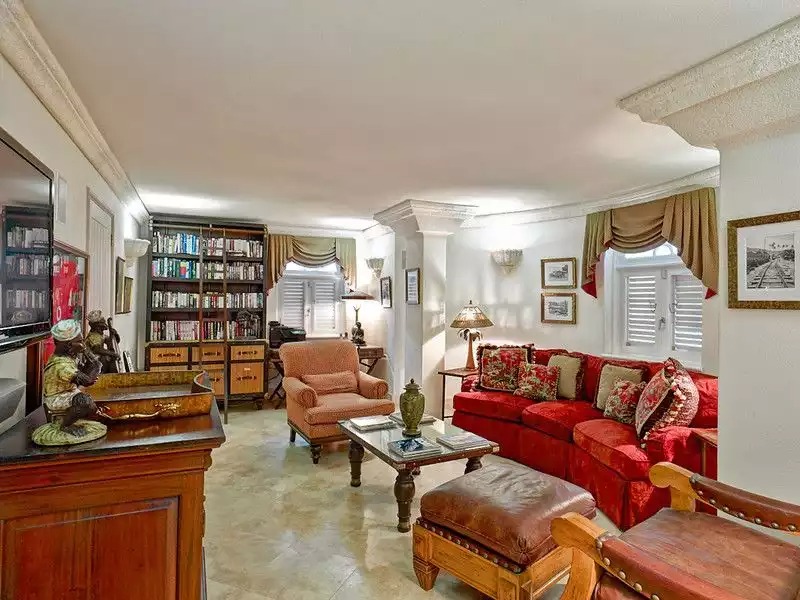 Vacation Homes That Embrace Local Culture