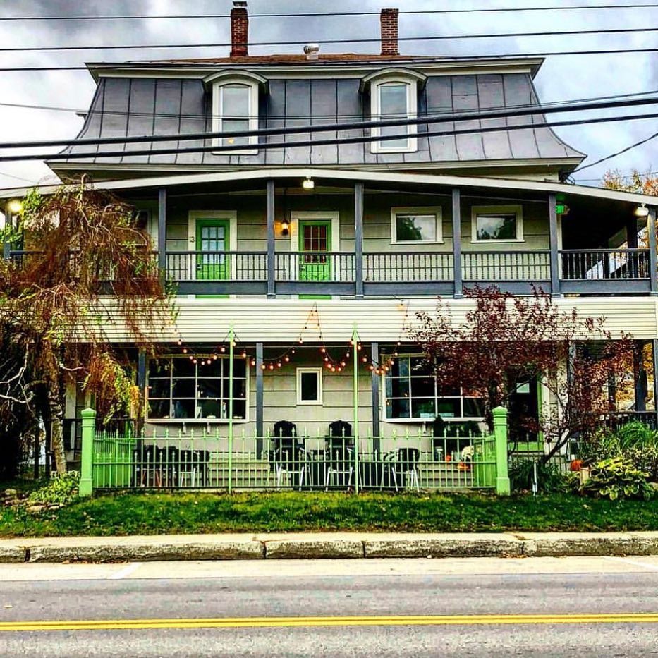 Homestyle Hostel Inn & Restaurant ~ Ludlow, Vermont