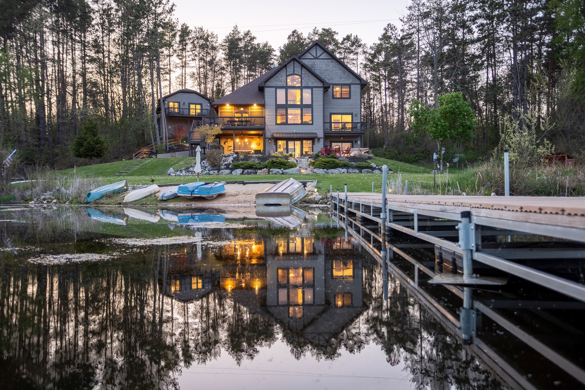 Cool and Unique Places to Stay in Michigan