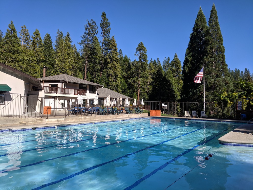 Guest Access to Blue Lake Springs Recreation Center /Snowflake Lodge