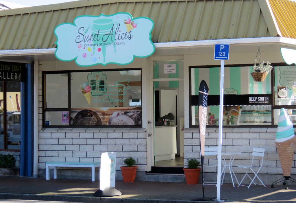 What To Do With The Kids When It Rains in Hokitika