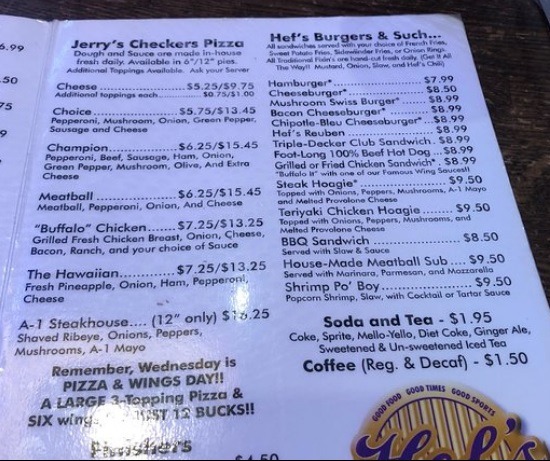 Hef's Sports Bar + Restaurant 