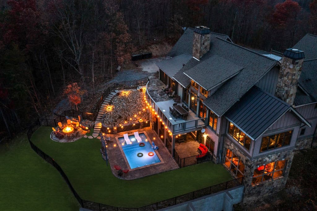 Best Vacation Rentals for Corporate Retreats
