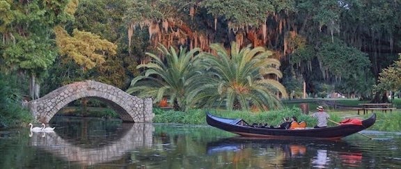 NOLA Gondola