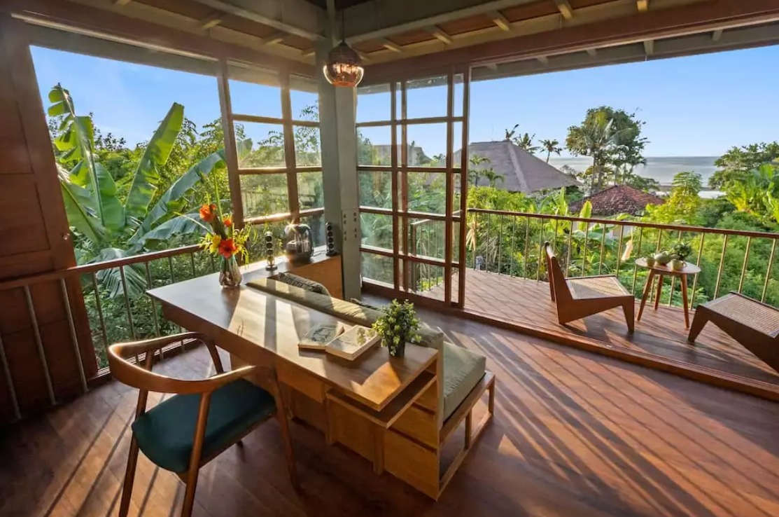 Top 8 Treehouses You Won't Believe Exist