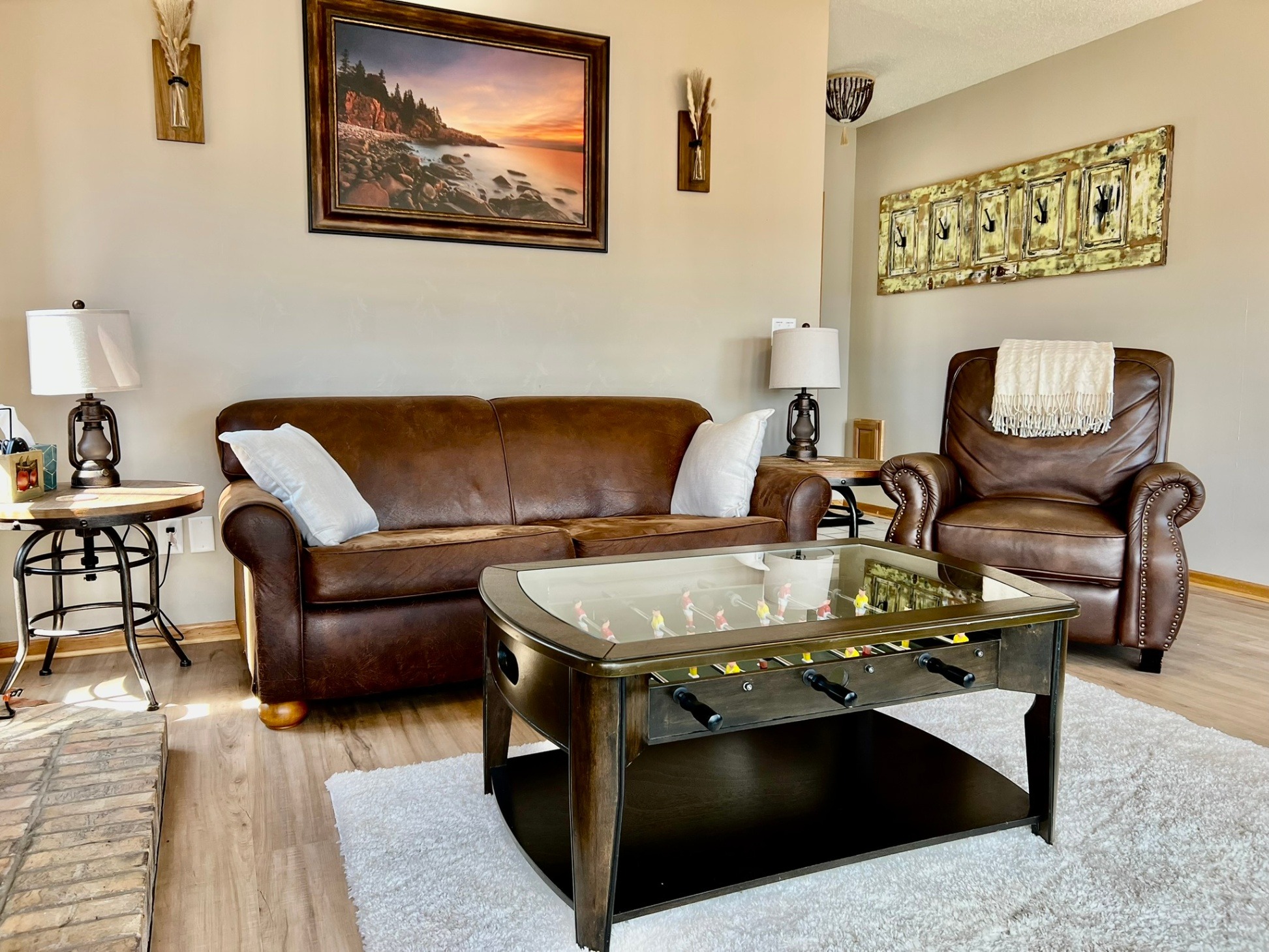 Winter Wonderland Homes: Cozy Stays for the Snow Season