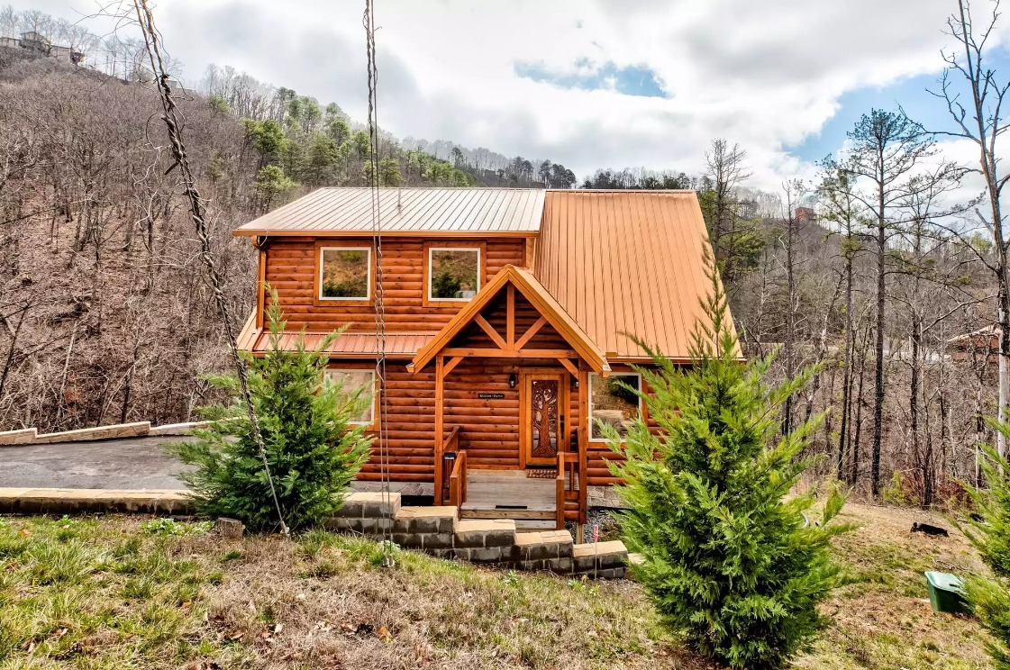 6 Best Off-grid Cabins for a Peaceful Getaway
