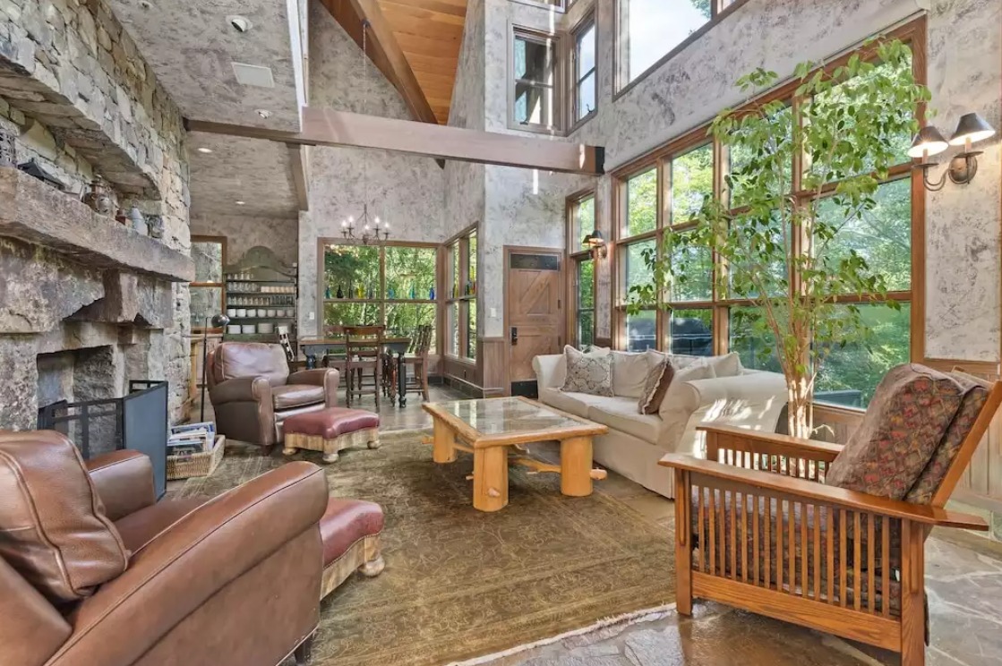 Escape in Style: Top Luxury Cabin Rentals for Your Next Getaway