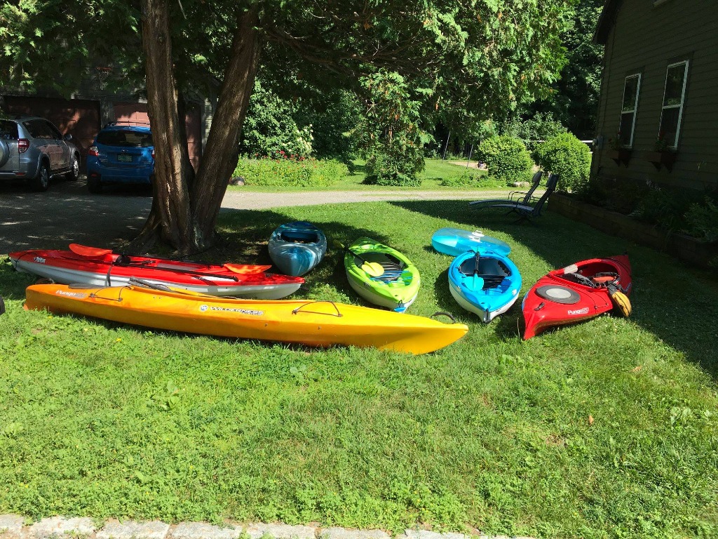 AMENITIES ~ FIND IT! ~ ALPHABETICAL GUIDE TO VERMONT COTTAGE'S AMENITIES