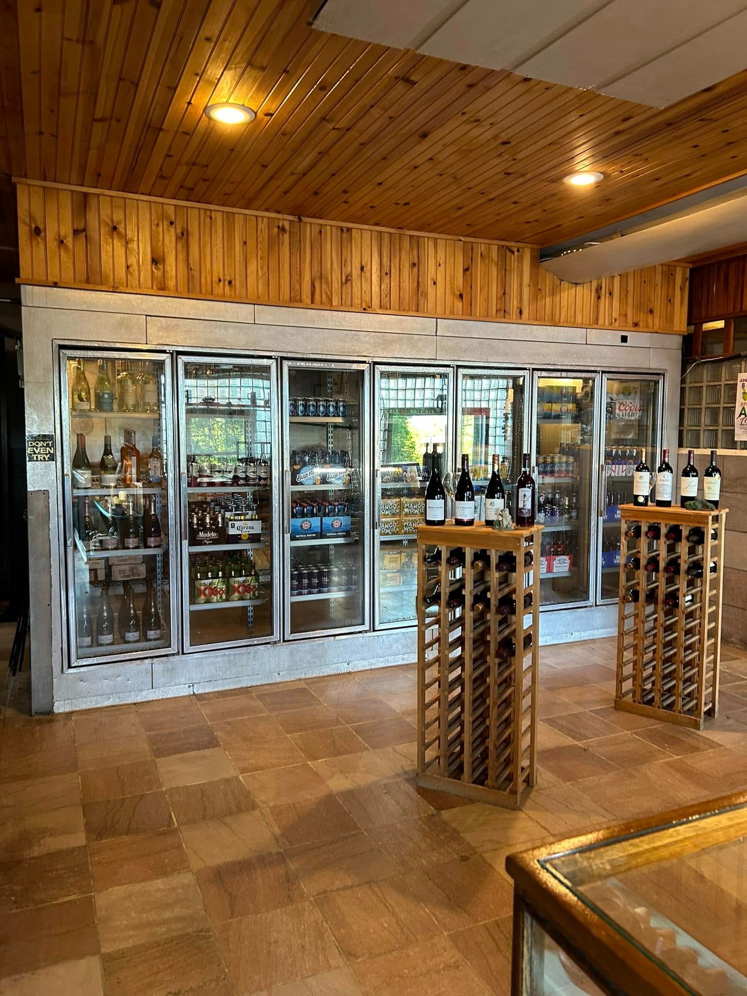 The Skyline Restaurant and Bar