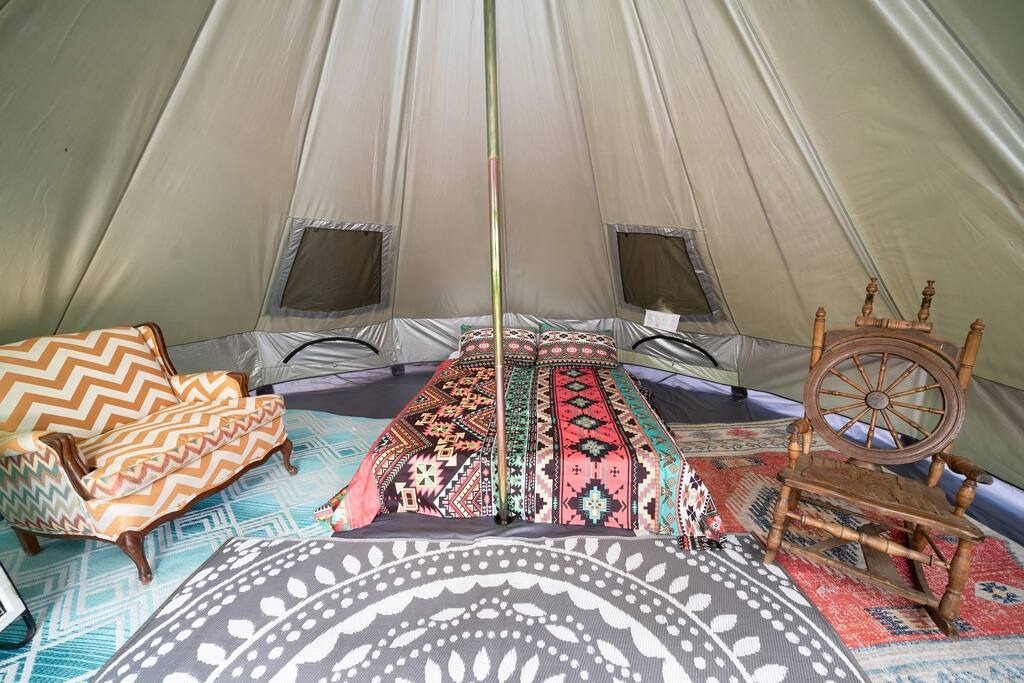 Top Glamping Rentals to Reconnect With Nature