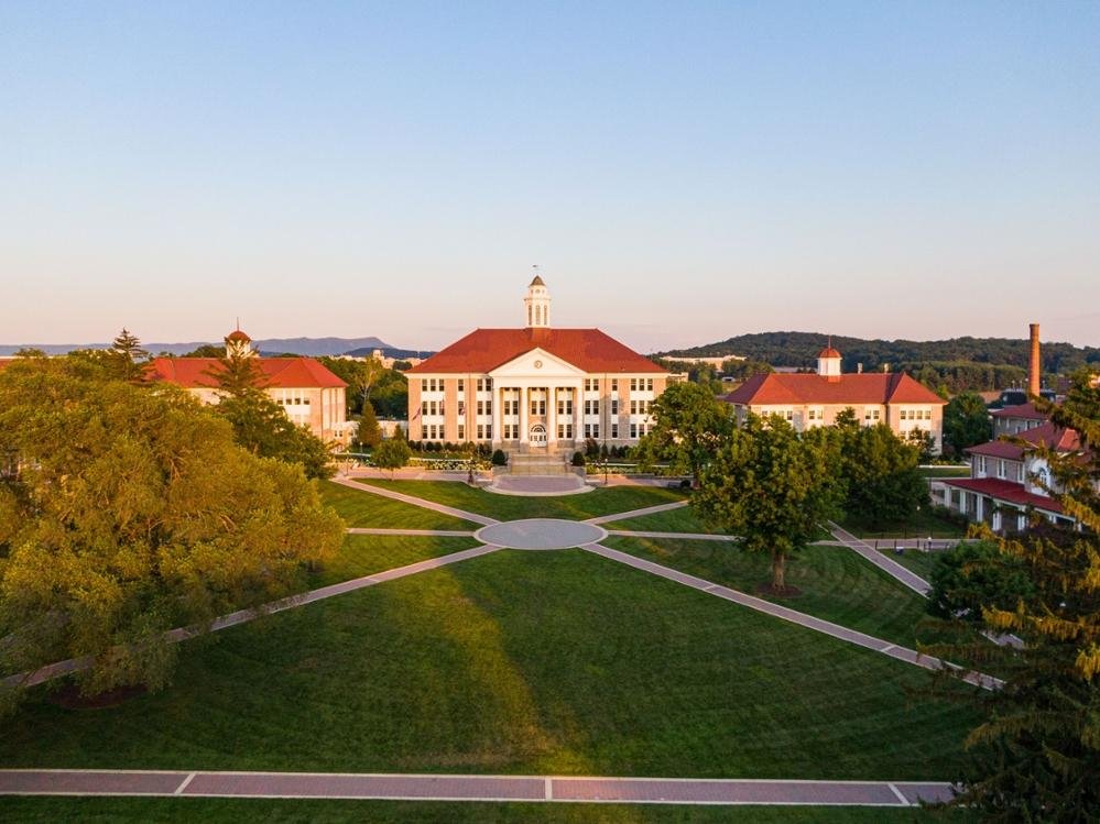 Visiting JMU? Where to Eat, Stay & Explore in Harrisonburg, VA