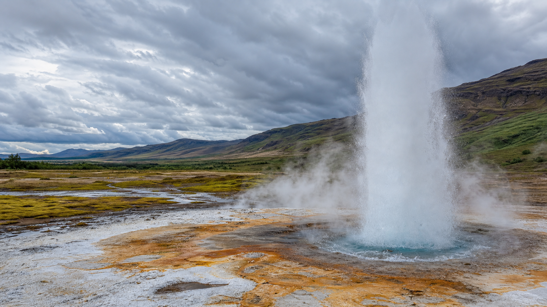 Haukadalur Iceland geothermal geyser eruption